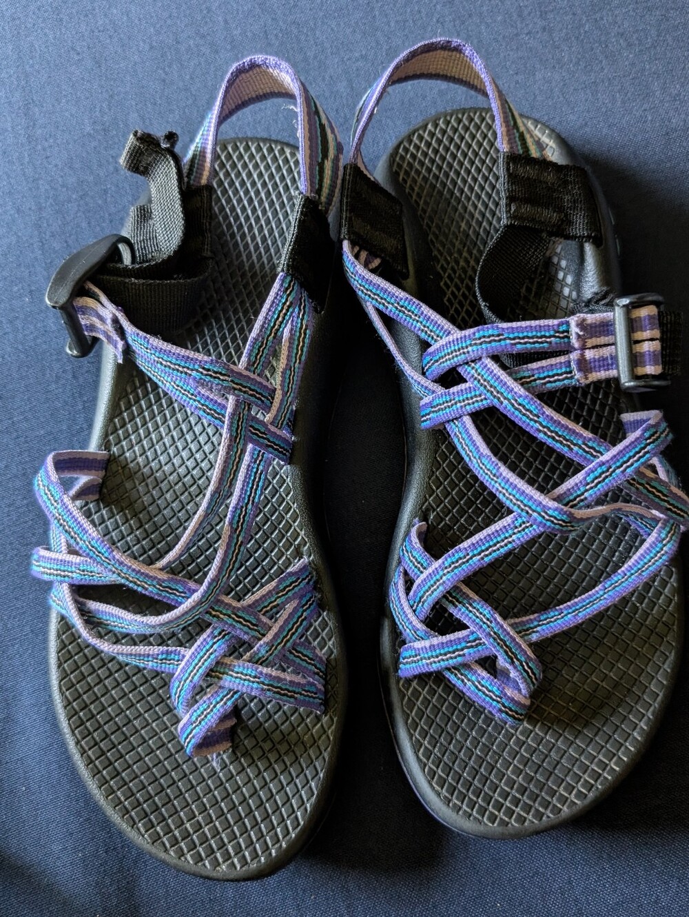 Women's Chaco style strappy sandals 7-7.5